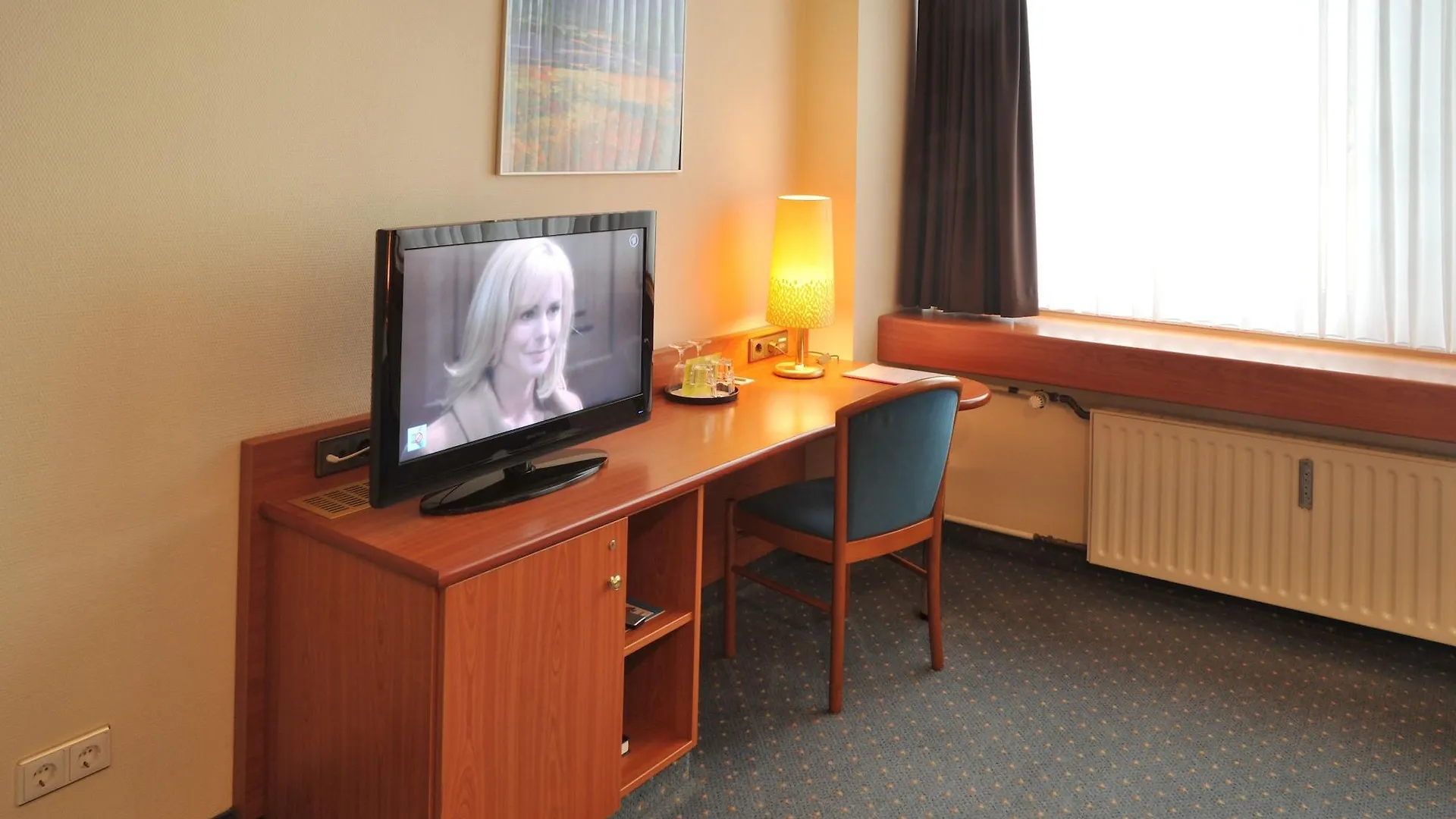 Hotel Servatius Keulen 3*,